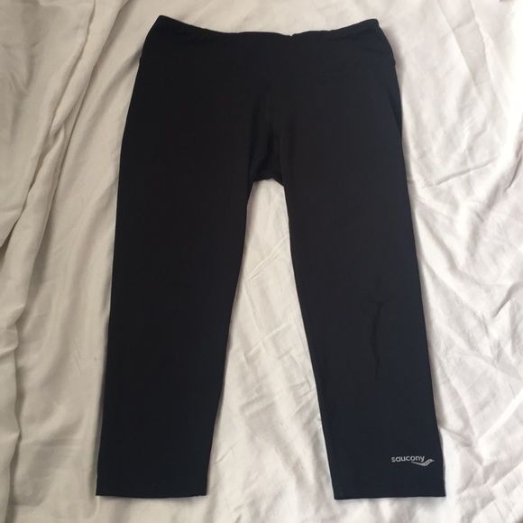 Saucony Capri Leggings - Picture 1 of 3
